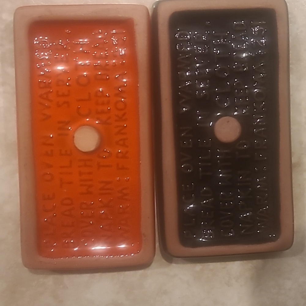 Ceramic bread warmers - Picture 3 of 3